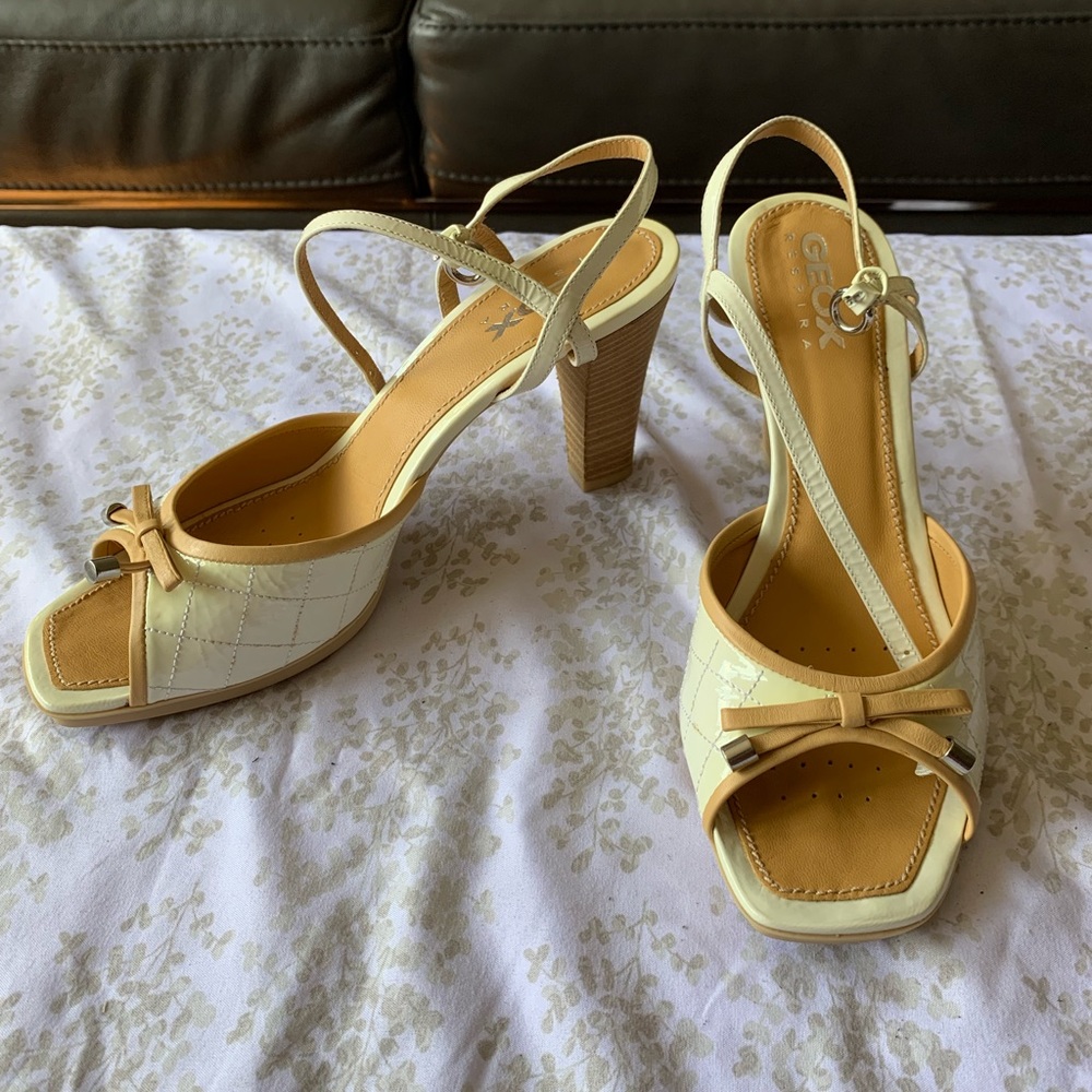 Geox White/Cream Leather Heels